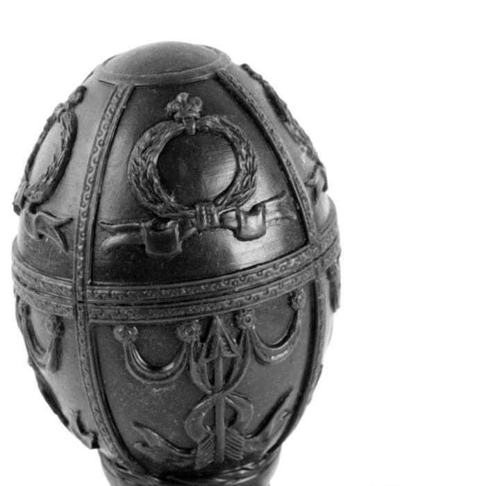 Sinnovator Imperial Egg Platinum Silicone Butt Plug 3 Inches to 5.7 Inches (3 Sizes) | UberKinky
